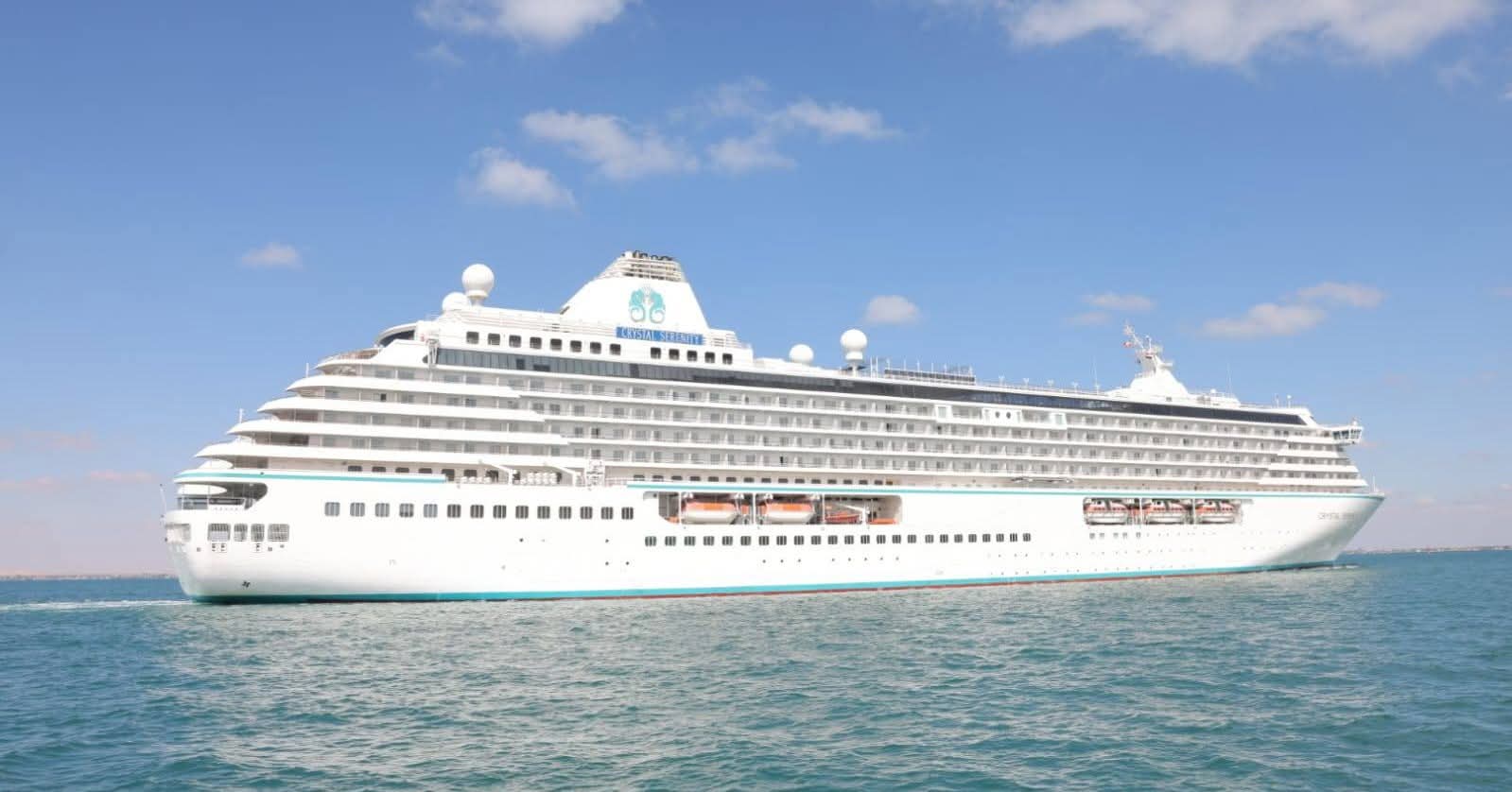 قناة السويس تستضيف قمة عالمية فوق المياه.. "Crystal Serenity" تتحول إلى منصة لصناعة مستقبل السياحة الدولية. 85 WhatsApp Image 2026 05 07 at 19.32.30 2