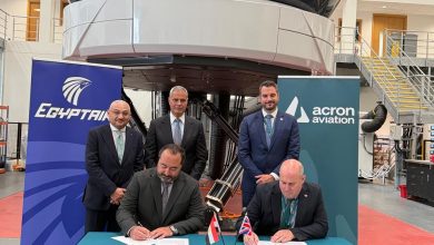مصر للطيران تعزز ريادتها الإقليمية بشراء أحدث جهاز محاكاة A320neo وتجدد شراكتها مع Acron Aviation 5 IMG 20260724 WA0020